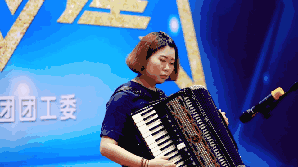 1501235423981138S6yn.gif 0 (7).gif